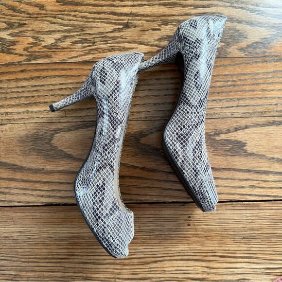 Michael Michael Kors Peep-Toe Leather Snakeskin Print Heels Gray – Size 9.5‎ M - Picture 2 of 9